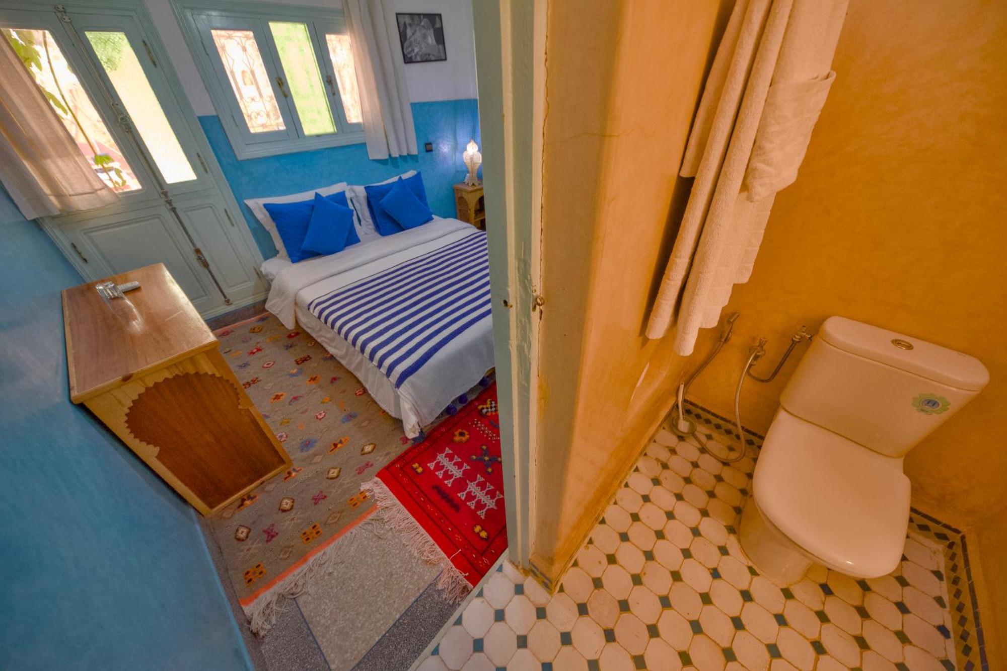 Maison D'Hotes Dar Farhana Tajda Екстериор снимка