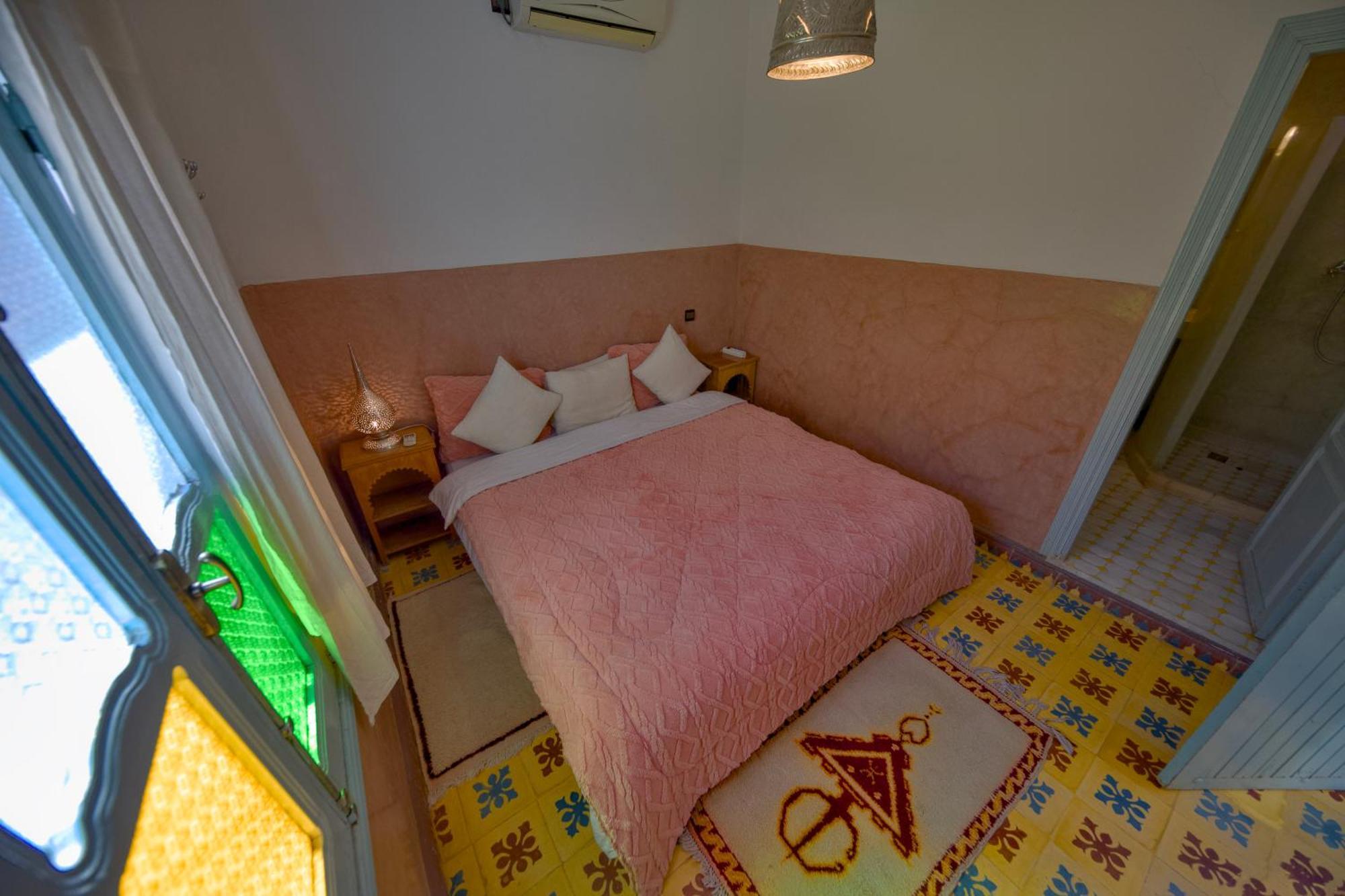 Maison D'Hotes Dar Farhana Tajda Екстериор снимка