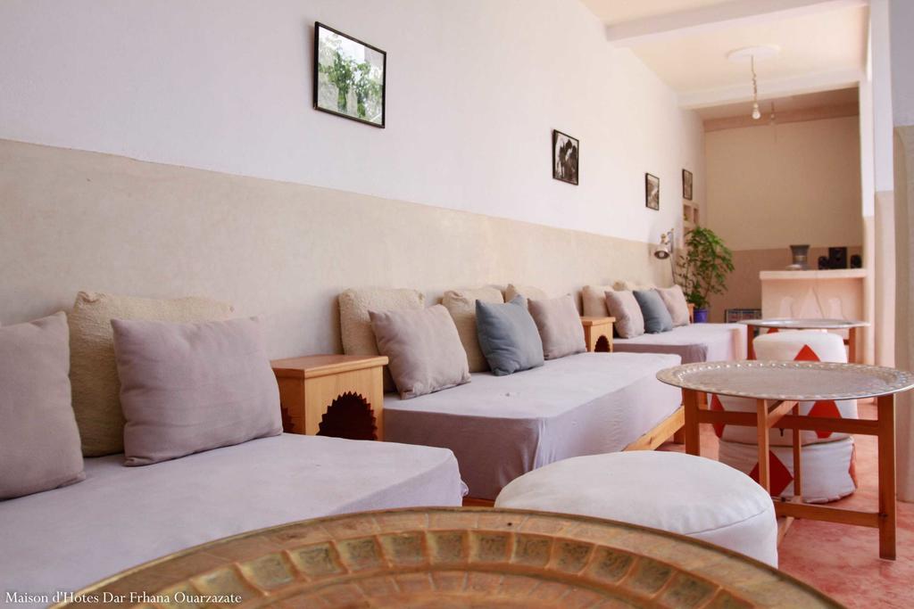 Maison D'Hotes Dar Farhana Tajda Екстериор снимка